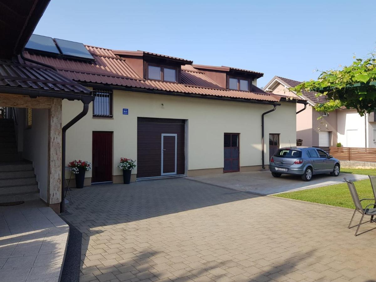 Apartman Diva Otočac Exterior foto
