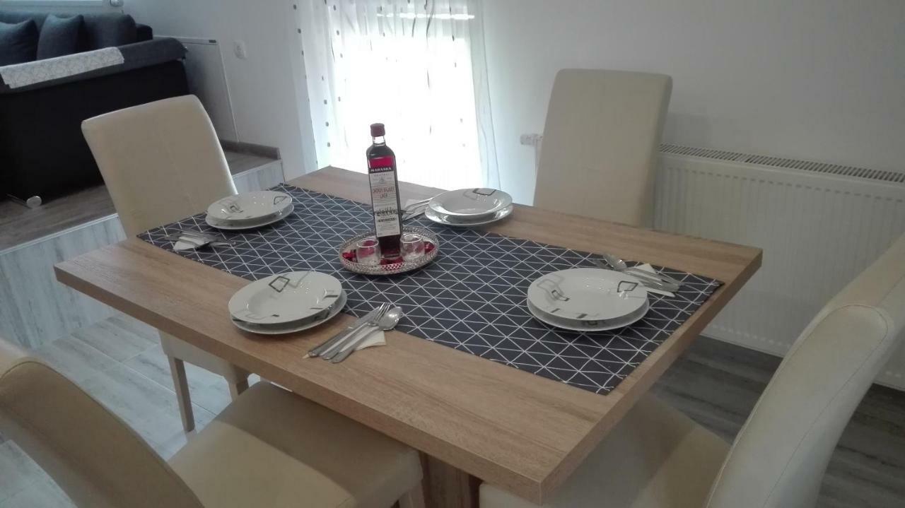 Apartman Diva Otočac Exterior foto